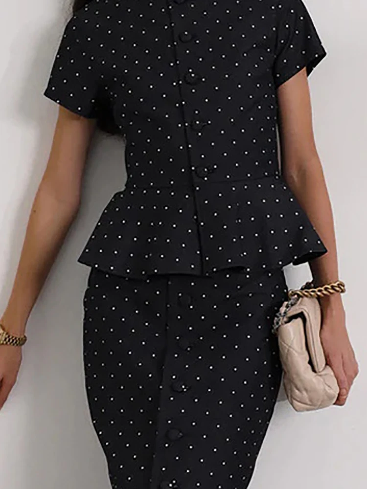 Elegant Temperament Summer Women 2pc Set Casual Party High Waisted Long Skirt Outfit Fashion Polka Dot Printed Short Sleeved Set
Elegant Temperament Summer Women 2pc Set Casual Party High Waisted Long Skirt Outfit Fashion Polka Dot Printed Short Sleeved Set