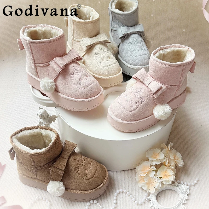 Original Lolita Sweet Snow Boots Japanese Soft Girl Kawaii Plush Thickened Warm Short Boots Student Y2K Short Tube Shoes Winter
Original Lolita Sweet Snow Boots Japanese Soft Girl Kawaii Plush Thickened Warm Short Boots Student Y2K Short Tube Shoes Winter