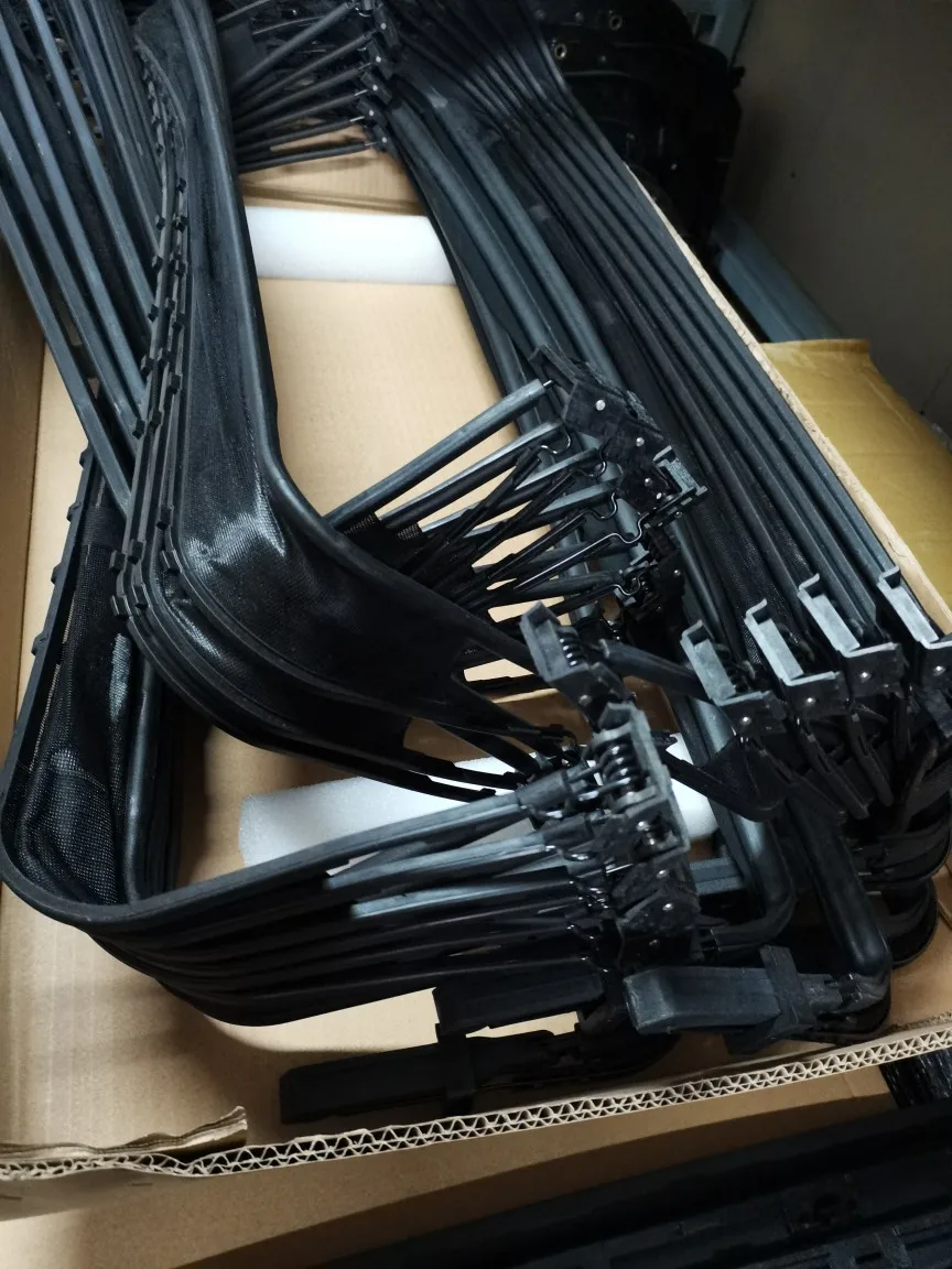 Suitable for 11-16 new Passat, sunroof insect net, windshield net, spoiler net, original
Suitable for 11-16 new Passat, sunroof insect net, windshield net, spoiler net, original