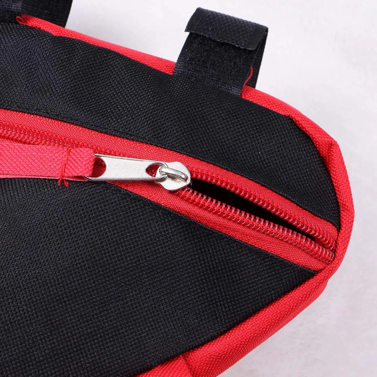 Bike Frame Bag Triangle Mount Pouch for Bicycle H Storage 3 Point System High Capacity Slim Design Wear Resistant Material
Bike Frame Bag Triangle Mount Pouch for Bicycle H Storage 3 Point System High Capacity Slim Design Wear Resistant Material