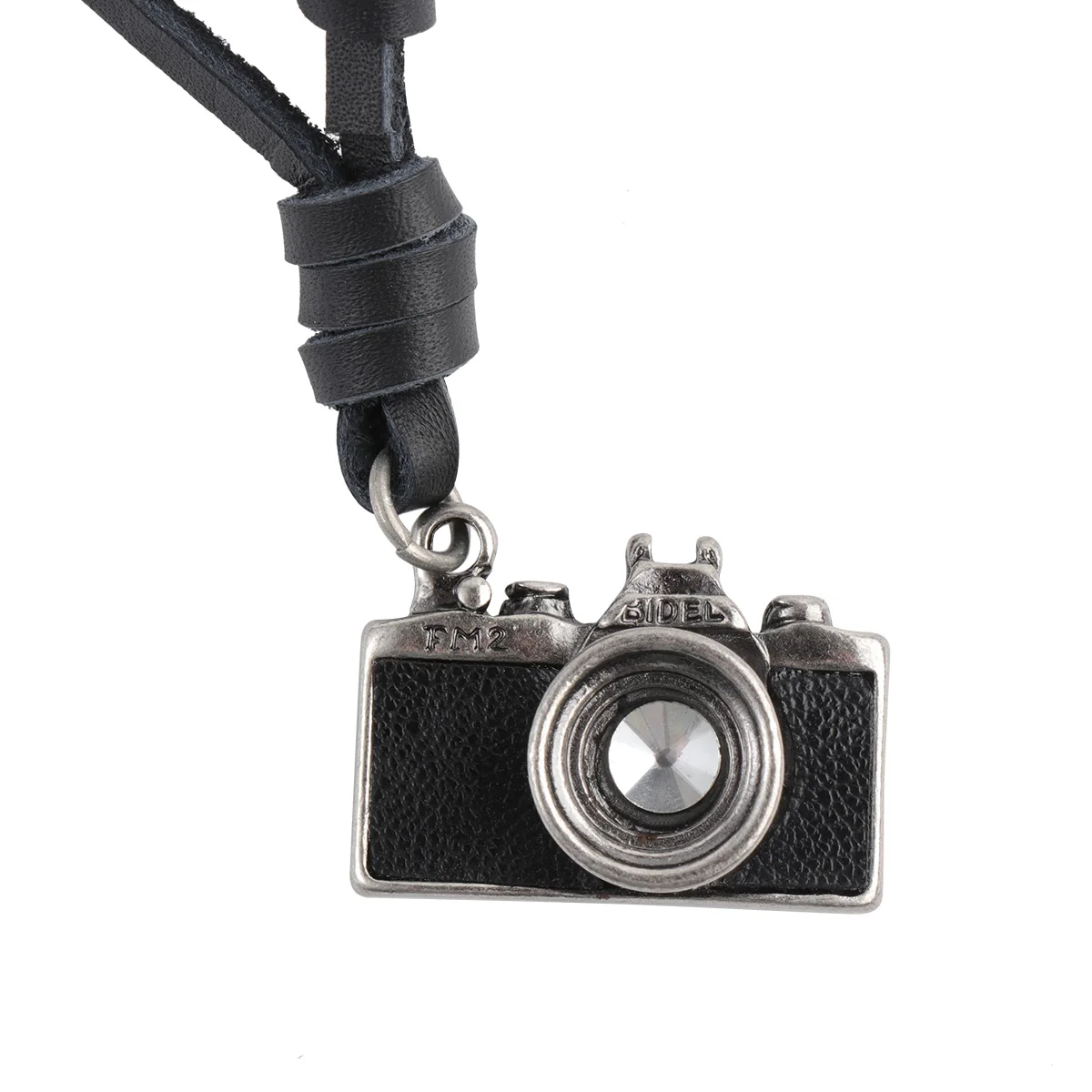 Vintage Camera Necklace Adjustable Black Unisex Stylish Retro Pendant Gift Couples Valentine Birthday Anniversaries
Vintage Camera Necklace Adjustable Black Unisex Stylish Retro Pendant Gift Couples Valentine Birthday Anniversaries