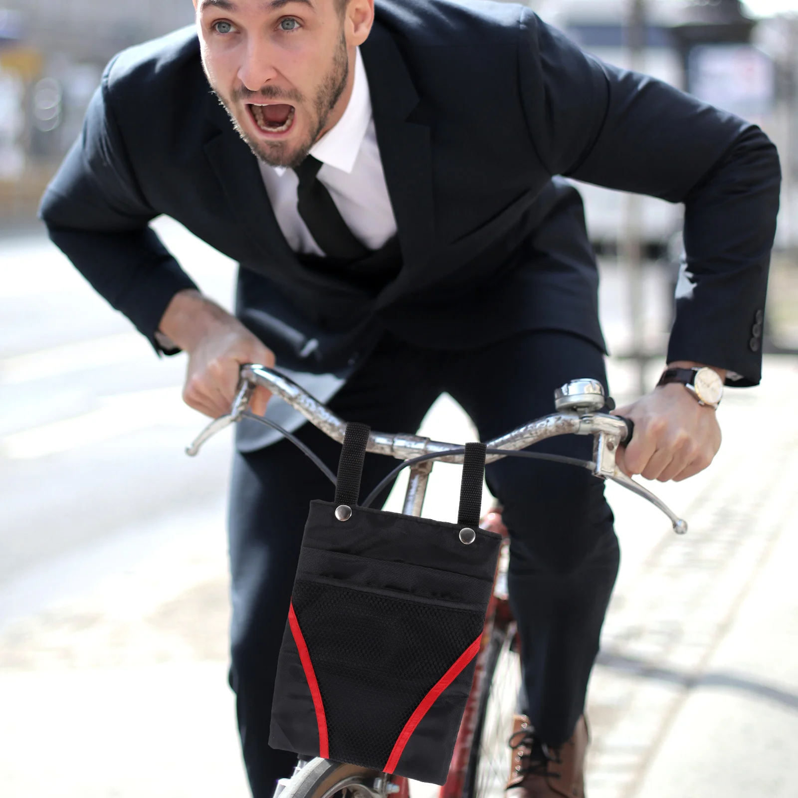 2Pcs Bike Basket Hanging Bag Multi-Compartment Storage Pouch Premium Quality Snap Closure Front Mount Pouch for Scooter
2Pcs Bike Basket Hanging Bag Multi-Compartment Storage Pouch Premium Quality Snap Closure Front Mount Pouch for Scooter