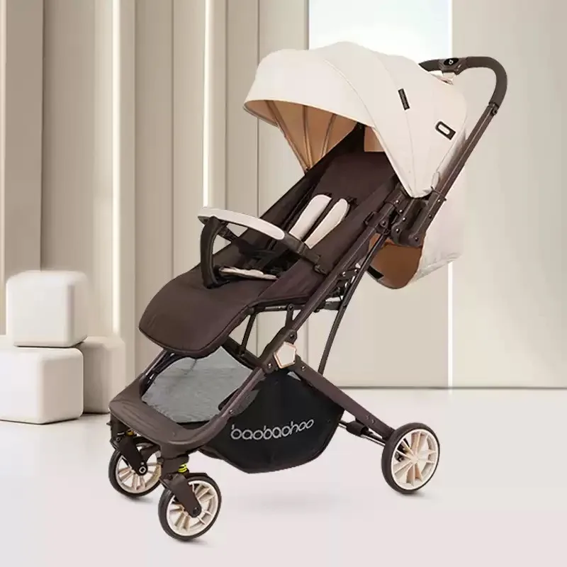 Baby strollers can sit and lie down from 0 to 3 years old. Light folding high view two-way children's stroller.
Baby strollers can sit and lie down from 0 to 3 years old. Light folding high view two-way children's stroller.