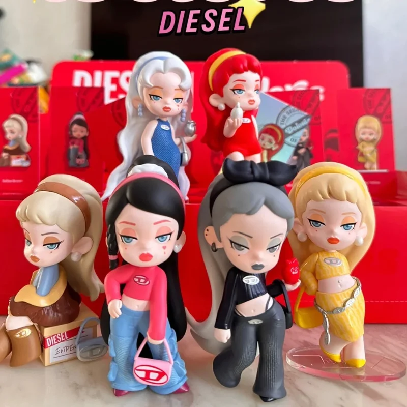 Dolores & DIESEL шарнирная слепая коробка, украшения, периферийные игрушки и куклы, коллекция украшений, подарок на день рождения для девочек-сюрприз 
Dolores & DIESEL шарнирная слепая коробка, украшения, периферийные игрушки и куклы, коллекция украшений, подарок на день рождения для девочек-сюрприз