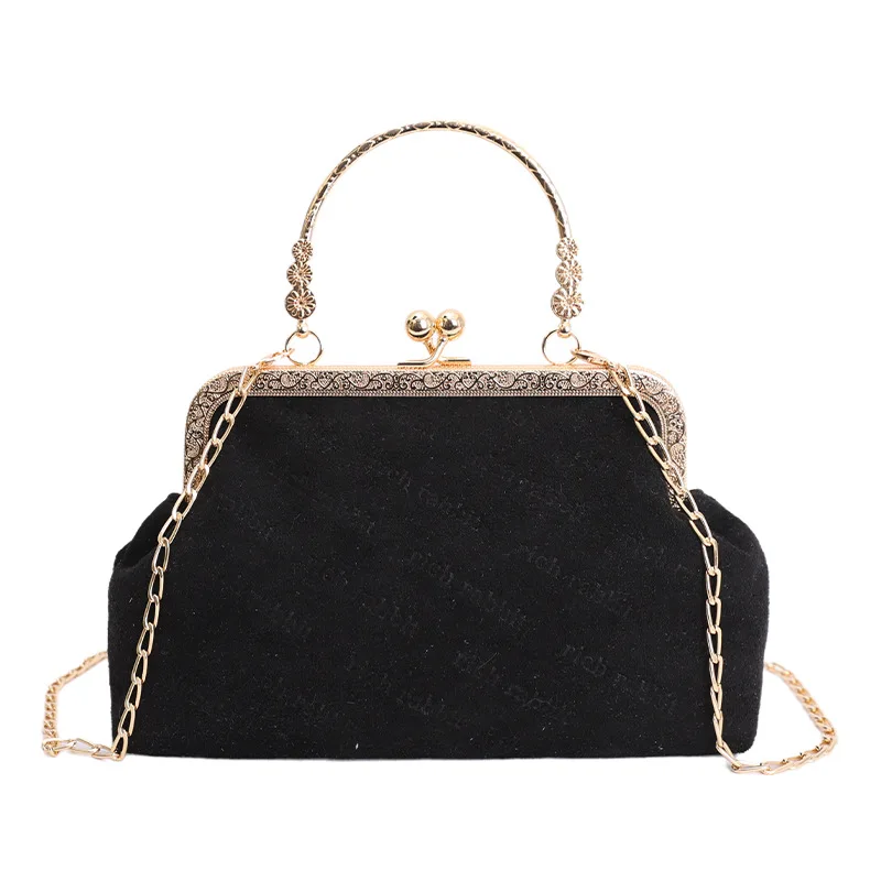 Handheld Shell Bag Women's Bag New Chinese Retro Embossed Chain Single Shoulder Versatile PU Leather Crossbody Bag
Handheld Shell Bag Women's Bag New Chinese Retro Embossed Chain Single Shoulder Versatile PU Leather Crossbody Bag