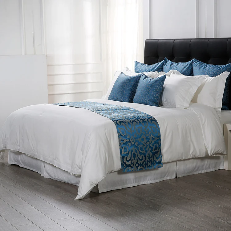 Hotel Luxury 100% Cotton Embroidered Bedding Set New Classical/Post-modern Style Bedding Sheet Sets
Hotel Luxury 100% Cotton Embroidered Bedding Set New Classical/Post-modern Style Bedding Sheet Sets
