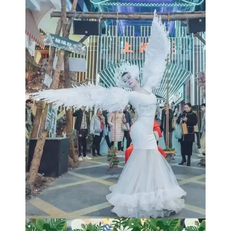 Christmas Wings Props Angel Feather Wings Large Adult Devil Black Children's Secret Fashion Show Stage Prop Wearing Arm Wings
Christmas Wings Props Angel Feather Wings Large Adult Devil Black Children's Secret Fashion Show Stage Prop Wearing Arm Wings