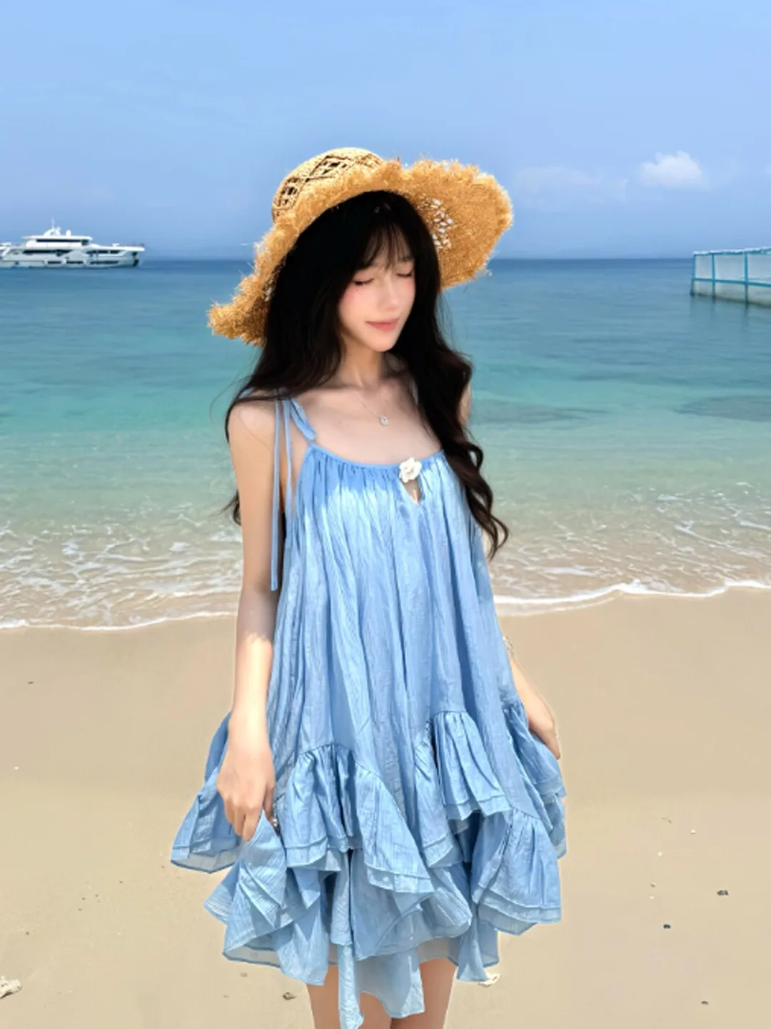 Unique Small Size Cute Strap Top Half Skirt Two Piece Set Youthful Summer Outfit Comfortable V Neck Sleeveless Fashion Set
Unique Small Size Cute Strap Top Half Skirt Two Piece Set Youthful Summer Outfit Comfortable V Neck Sleeveless Fashion Set