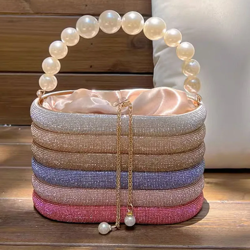 Luxury Metal Rainbow Colored Shiny Women Bag Water Diamond Vegetable Basket Handbag Dinner Bag Water Bucket Bag Crossbody Bag
Luxury Metal Rainbow Colored Shiny Women Bag Water Diamond Vegetable Basket Handbag Dinner Bag Water Bucket Bag Crossbody Bag