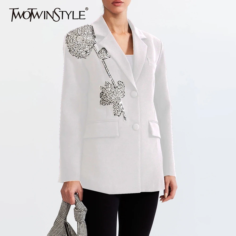 TWOTWINSTYLE однотонный свободный блейзер из бисера для женщин с лацканами и длинными рукавами в стиле пэчворк, однобортные пальто, женская одежда, новинка
TWOTWINSTYLE однотонный свободный блейзер из бисера для женщин с лацканами и длинными рукавами в стиле пэчворк, однобортные пальто, женская одежда, новинка