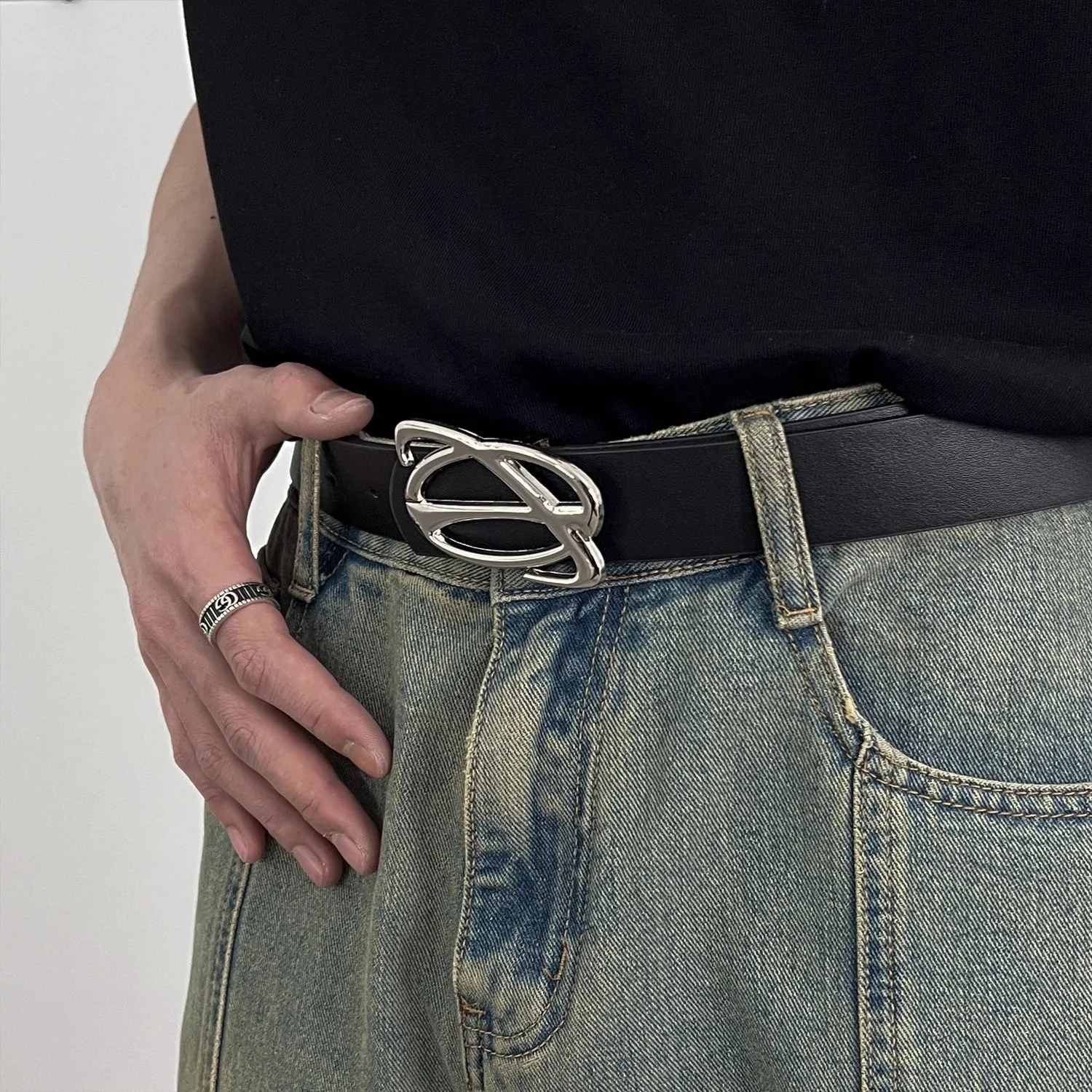 Luxury Brand Pu Leather Belt For Men Women Designer Alloy Buckle Waist Strap Female Jeans Trouser Dress Waistband
Luxury Brand Pu Leather Belt For Men Women Designer Alloy Buckle Waist Strap Female Jeans Trouser Dress Waistband
