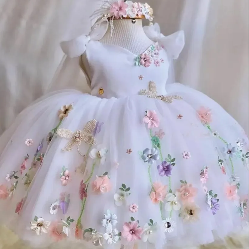 Light luxury elegant flower mesh baby butterfly halter Princess dress bow Flower Child Wedding party ball dress Sleeveless birth
Light luxury elegant flower mesh baby butterfly halter Princess dress bow Flower Child Wedding party ball dress Sleeveless birth