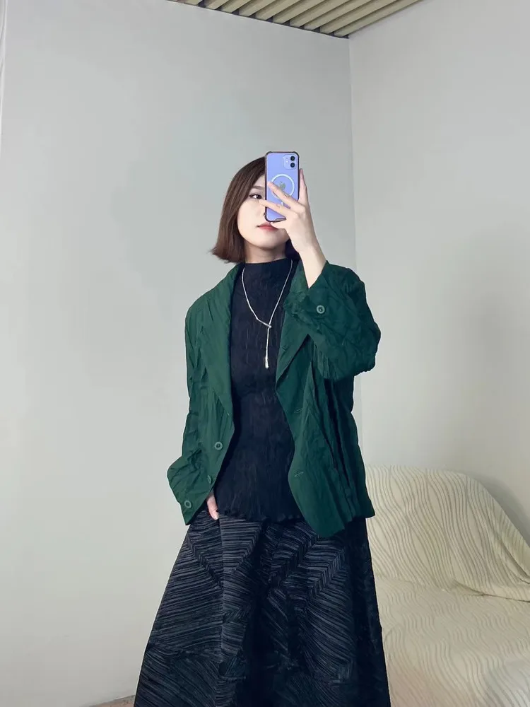 Fashionable Pleated Color Women's Outerwear Spring Autumn Loose Slimming Top plus Size Casual Style Polyester Fiber
Fashionable Pleated Color Women's Outerwear Spring Autumn Loose Slimming Top plus Size Casual Style Polyester Fiber