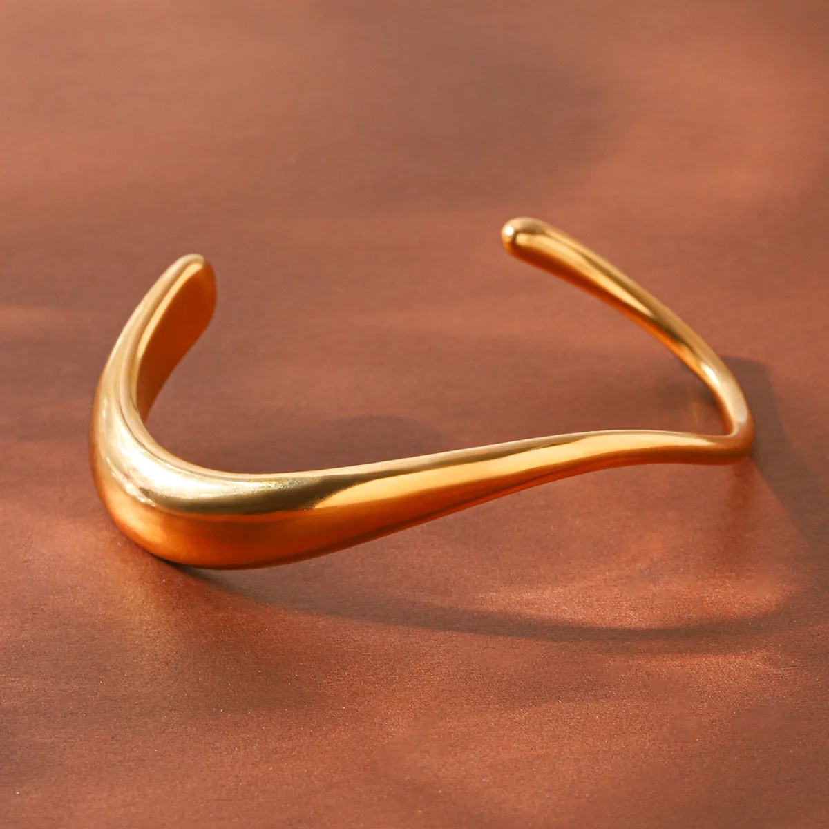 Chunky Open Bangle 18K Gold Plated Stainless Steel Women Minimalist Geometric Cuff Bracelet Waterproof Tarnish Free Party Gift
Chunky Open Bangle 18K Gold Plated Stainless Steel Women Minimalist Geometric Cuff Bracelet Waterproof Tarnish Free Party Gift