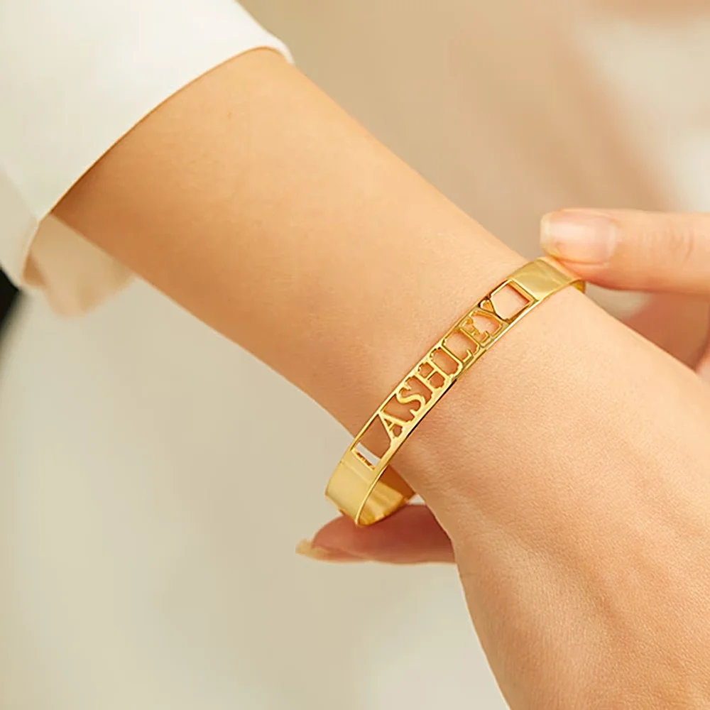 Customized Bracelets New Personalized Name Women Bangle Gold Jewelry Stainless Steel Open Bracelet Birthday Gifts for Girlfriend
Customized Bracelets New Personalized Name Women Bangle Gold Jewelry Stainless Steel Open Bracelet Birthday Gifts for Girlfriend