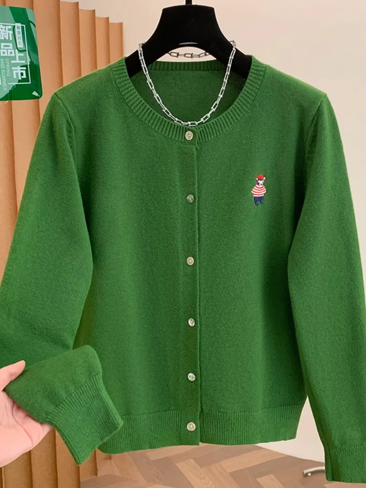 Корейский мягкий длинный свек, круглый вязаный свитер с вышивкой Ne Bear, женская повседневная весенняя верхняя одежда, удобный теплый топ
Корейский мягкий длинный свек, круглый вязаный свитер с вышивкой Ne Bear, женская повседневная весенняя верхняя одежда, удобный теплый топ