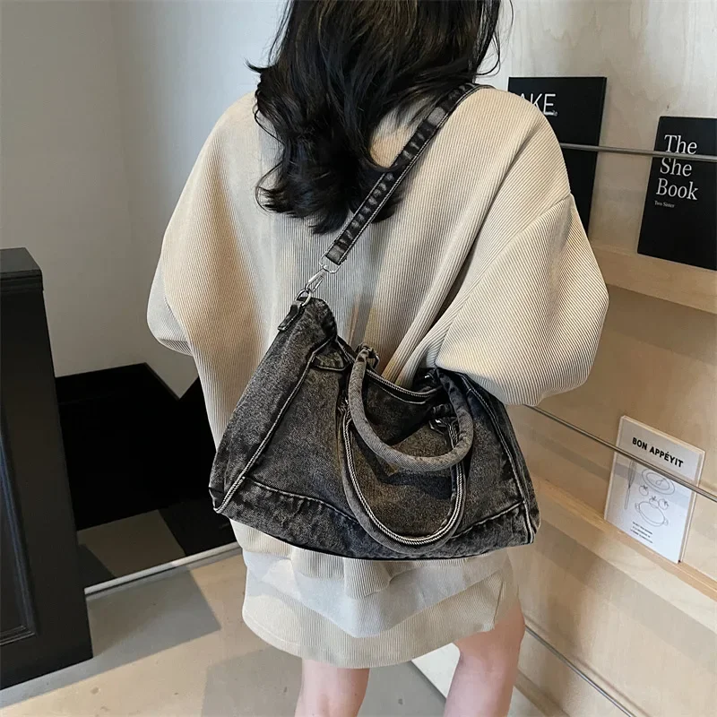 2025 Denim Patchwork Bag Women's Casual Crossbody Shoulder Purse Washed Canvas Tote Trendy Student Handbag for School
2025 Denim Patchwork Bag Women's Casual Crossbody Shoulder Purse Washed Canvas Tote Trendy Student Handbag for School