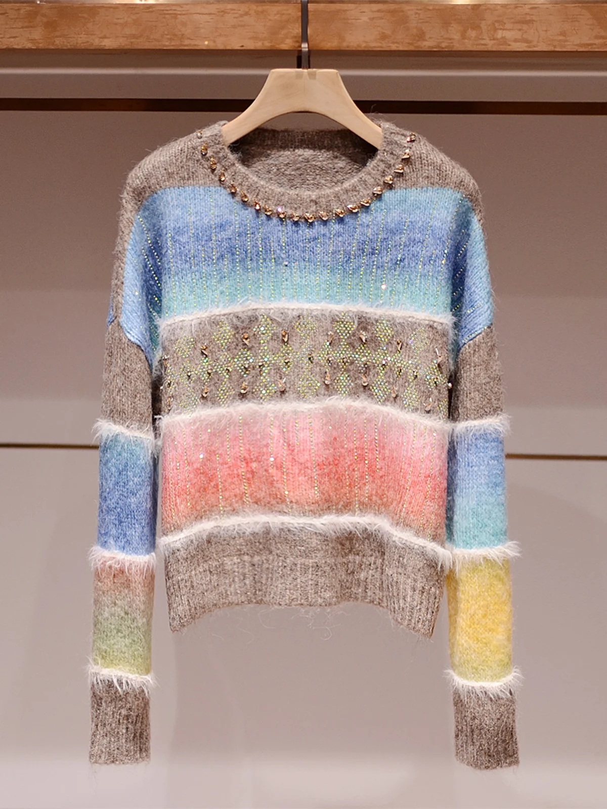 Модный вязаный свитер женский с длинным рукавом, круглым вырезом, со стразами, в стиле колор-блок, зимний, новинка JOOva Commute Sle
Модный вязаный свитер женский с длинным рукавом, круглым вырезом, со стразами, в стиле колор-блок, зимний, новинка JOOva Commute Sle