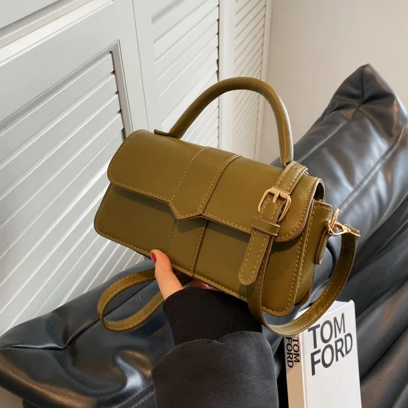 2025 New Ladies' classic crossbody bag high-end texture small square satchel PU commuting bag zipper sealing single handle
2025 New Ladies' classic crossbody bag high-end texture small square satchel PU commuting bag zipper sealing single handle