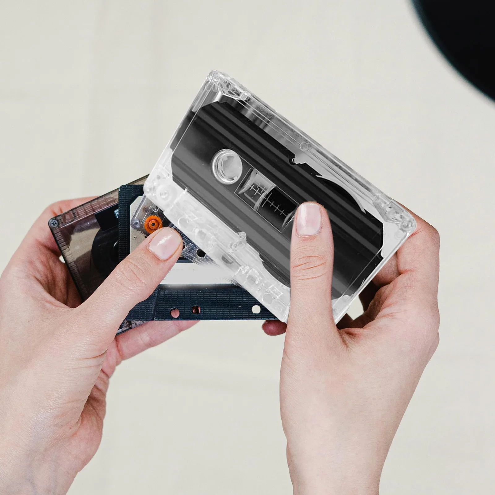 3pcs Cassette Tape Storage Durable Plastic Compact Empty Box Transparent Holder Secure Fit Scratch Resistant Audio Case
3pcs Cassette Tape Storage Durable Plastic Compact Empty Box Transparent Holder Secure Fit Scratch Resistant Audio Case