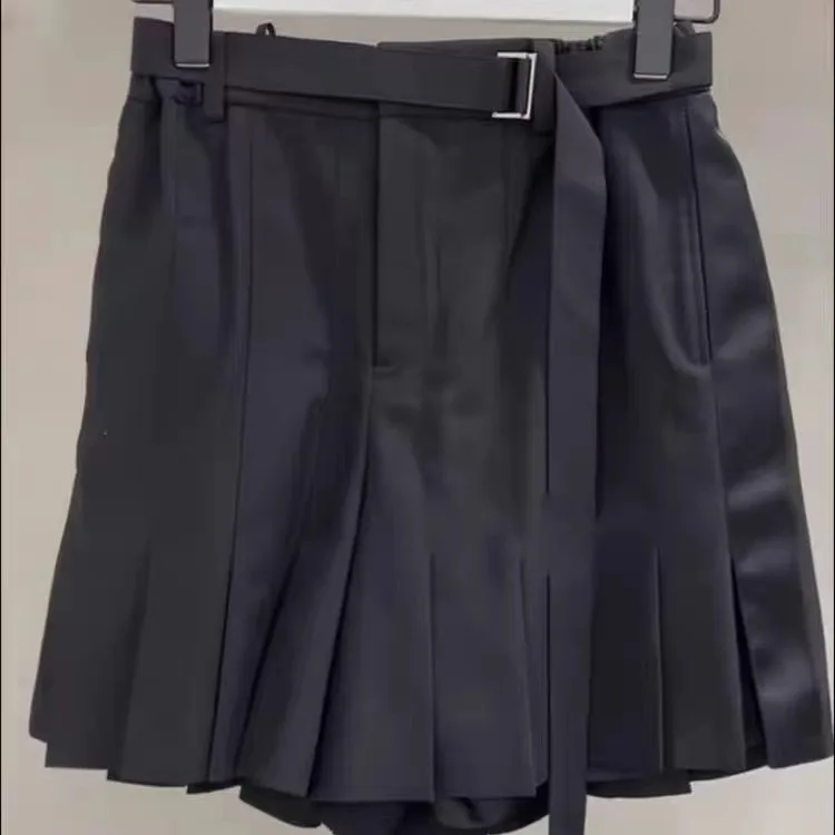 25 Spring/Summer New Style Two-Sided Colorful Pleated A-line Short Skirt Pants Wide Leg Black Mid-Length Skirt Women
25 Spring/Summer New Style Two-Sided Colorful Pleated A-line Short Skirt Pants Wide Leg Black Mid-Length Skirt Women