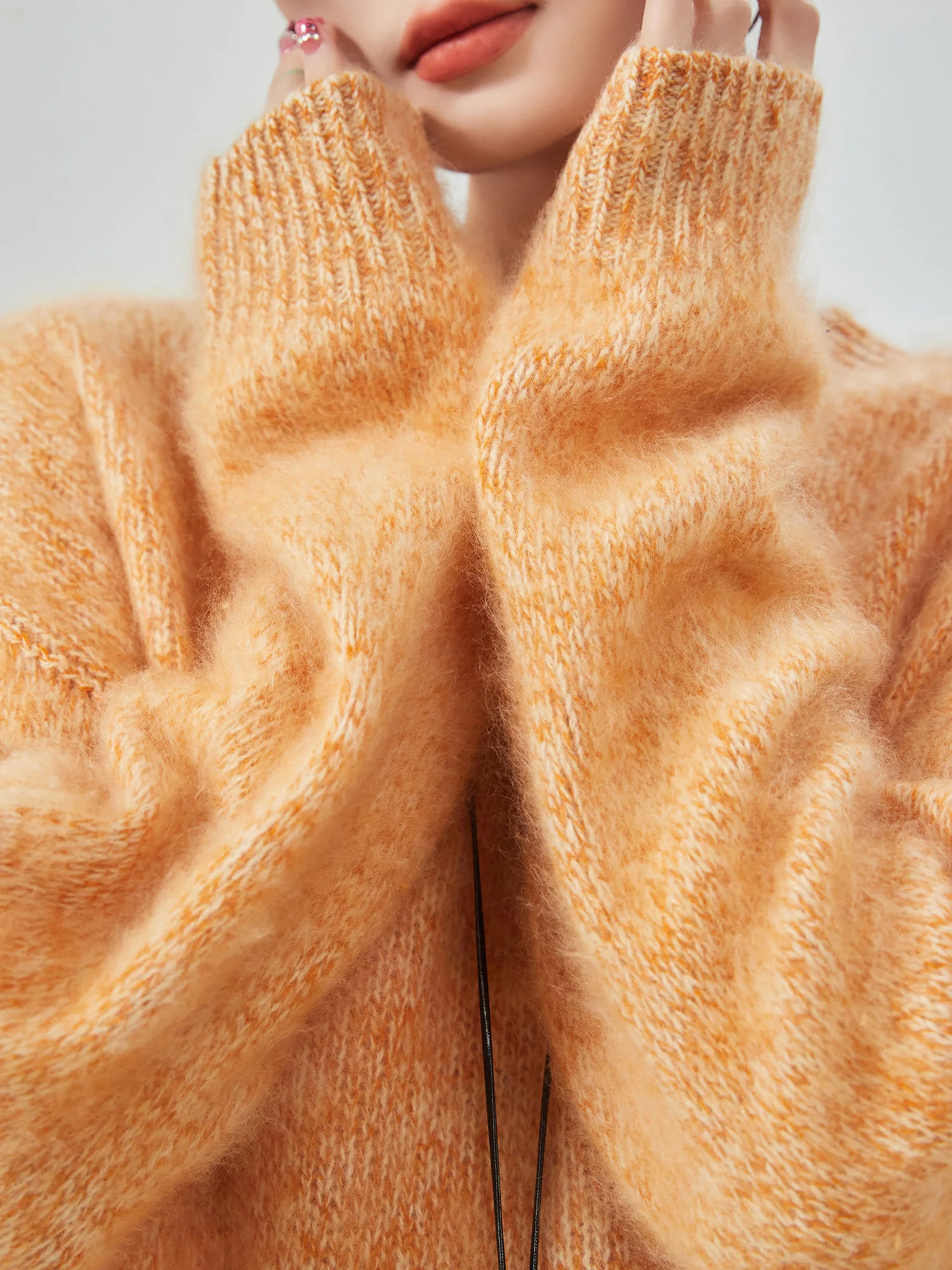 Мягкий уютный вязаный свитер оранжево-красного цвета для женщин, свободный крой, для ношения под одеждой, зимний, модный, с круглым вырезом, длинными рукавами, из полиэфирного волокна
Мягкий уютный вязаный свитер оранжево-красного цвета для женщин, свободный крой, для ношения под одеждой, зимний, модный, с круглым вырезом, длинными рукавами, из полиэфирного волокна