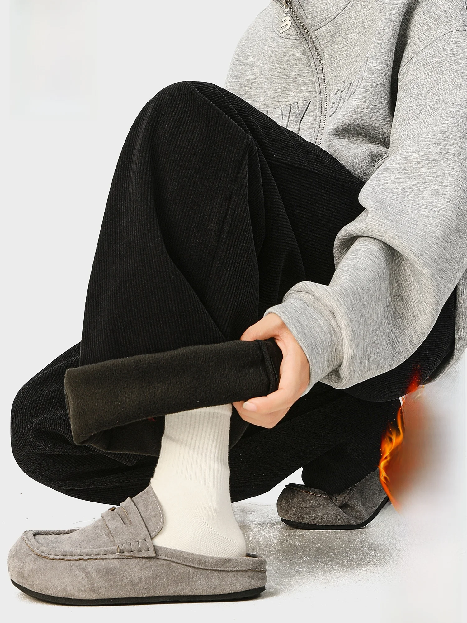 PaulFrank Winter Warm Fce Lined Corduroy Men's Casual Pants Wide Leg Long Trousers Comfortable Loose Fit Daily Wear
PaulFrank Winter Warm Fce Lined Corduroy Men's Casual Pants Wide Leg Long Trousers Comfortable Loose Fit Daily Wear