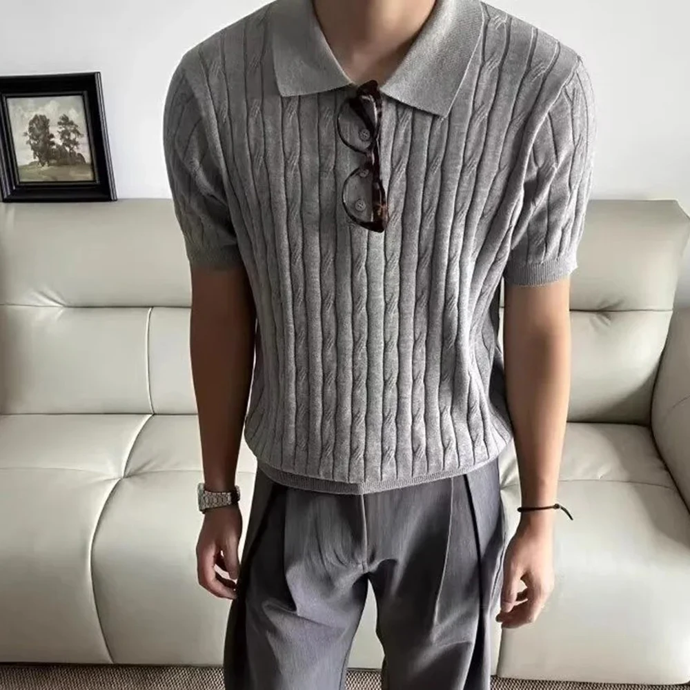 Summer New Men's Knitted Short-Sleeved Polo Shirt American Retro Fashion Trend Casual Simple Loose Breathable Niche Men's Tops
Summer New Men's Knitted Short-Sleeved Polo Shirt American Retro Fashion Trend Casual Simple Loose Breathable Niche Men's Tops