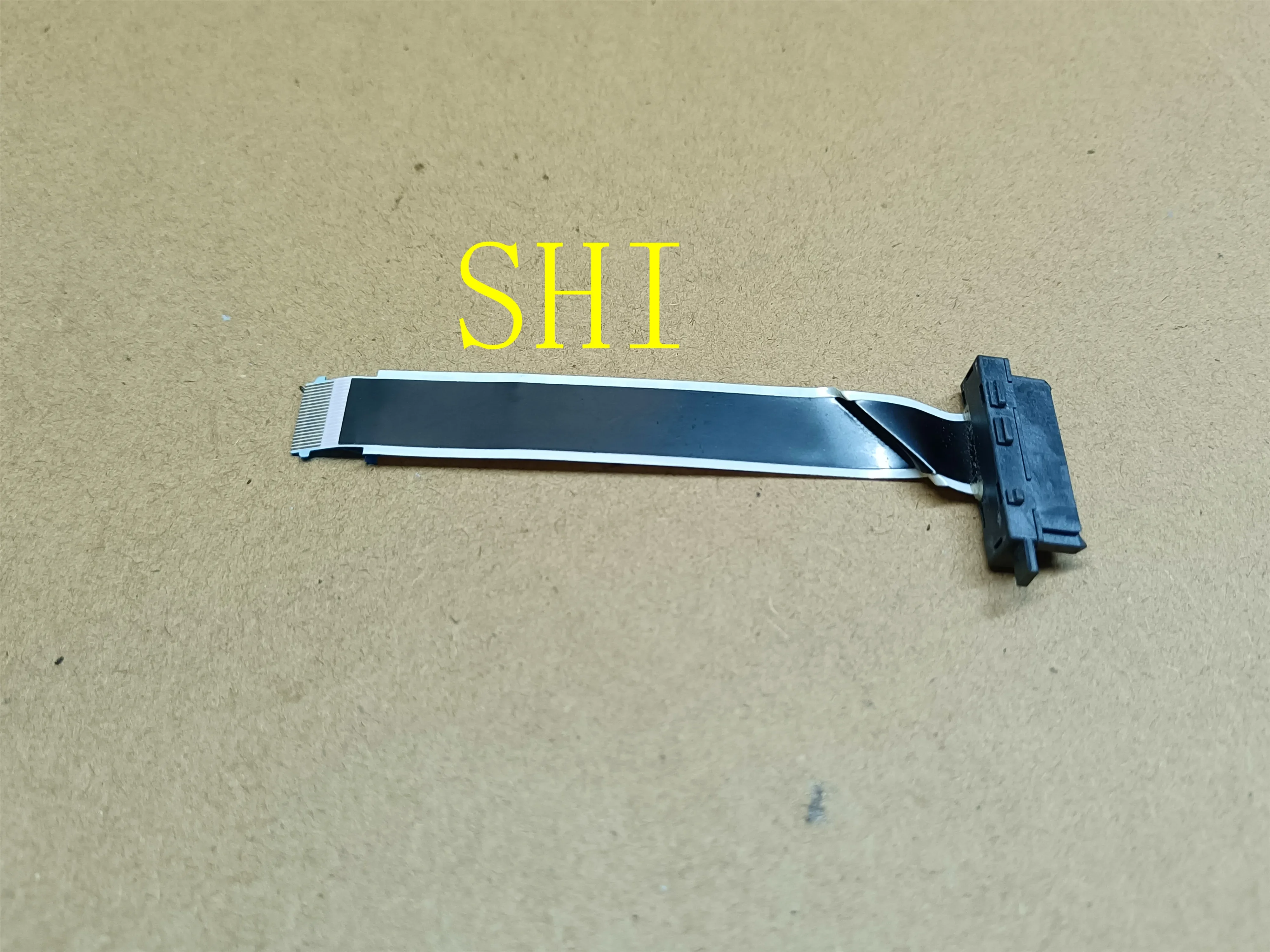 450.08902.1001 используется для DELL 15 3558 ODD DVD Drive Sata разъем кабеля тест хорошая бесплатная доставка
450.08902.1001 используется для DELL 15 3558 ODD DVD Drive Sata разъем кабеля тест хорошая бесплатная доставка