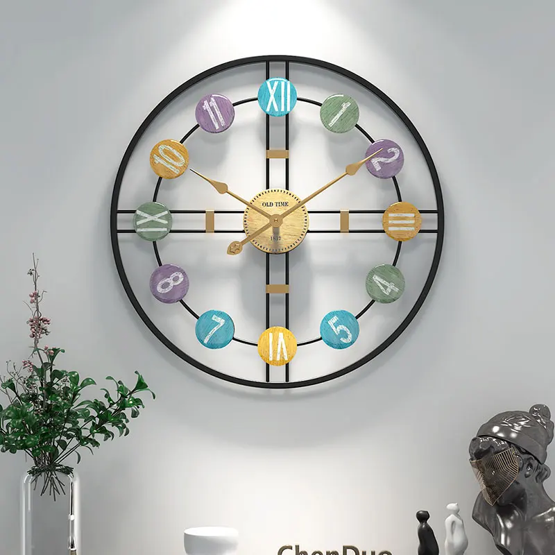 Creative Luxury Wall Clock Living Room Dining Room Sofa Background Home Wall Decoration Iron solid wood Wall Hanging Large
Creative Luxury Wall Clock Living Room Dining Room Sofa Background Home Wall Decoration Iron solid wood Wall Hanging Large