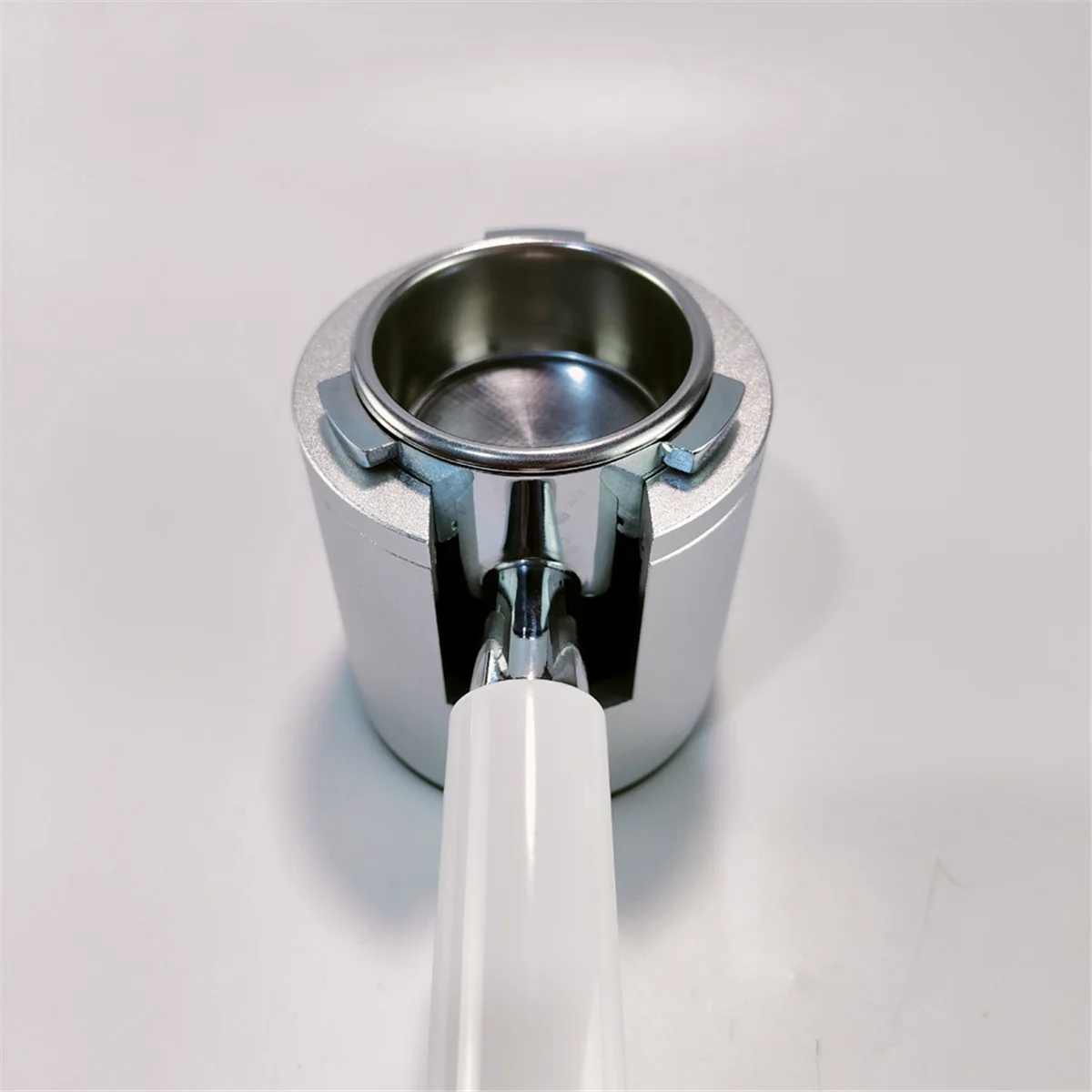 ABBZ-Adjustable Espresso Coffee Tamper Stand Barista Tool Tamping Holder Rack Shelf Coffee Machine Tool 51mm 53mm 58mm-Black
ABBZ-Adjustable Espresso Coffee Tamper Stand Barista Tool Tamping Holder Rack Shelf Coffee Machine Tool 51mm 53mm 58mm-Black