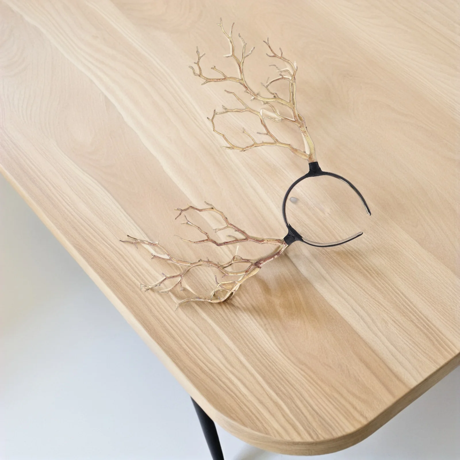 1pc Witch Horn Shaped Hair Hoop Halloween Hairwear Creative Party Headband Cosplay Hair Accessory Lightweight Kids Adult Costume 
1pc Witch Horn Shaped Hair Hoop Halloween Hairwear Creative Party Headband Cosplay Hair Accessory Lightweight Kids Adult Costume