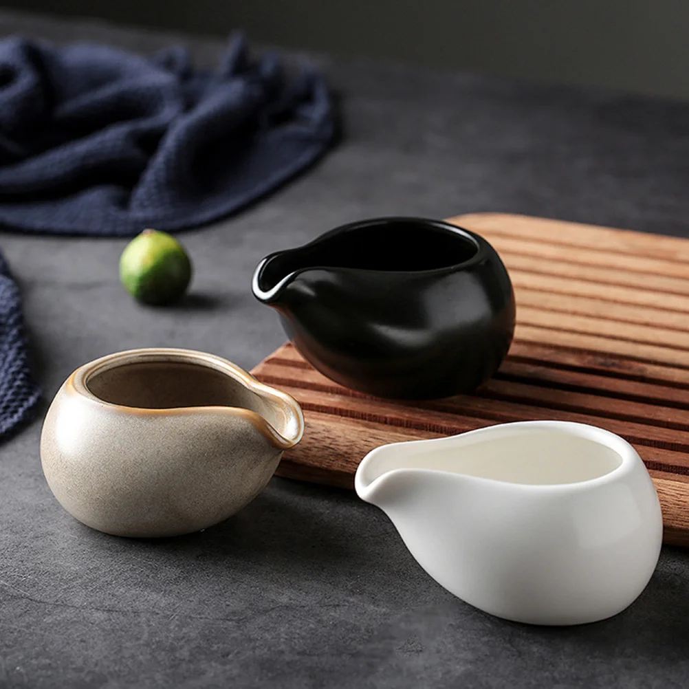 Mini Round Spout Ceramic Milk Jug Sauce Pitcher Coffee Syrup Dispenser Cold Kettle Drinkware Kitchen Dining Bar Nordic Style
Mini Round Spout Ceramic Milk Jug Sauce Pitcher Coffee Syrup Dispenser Cold Kettle Drinkware Kitchen Dining Bar Nordic Style