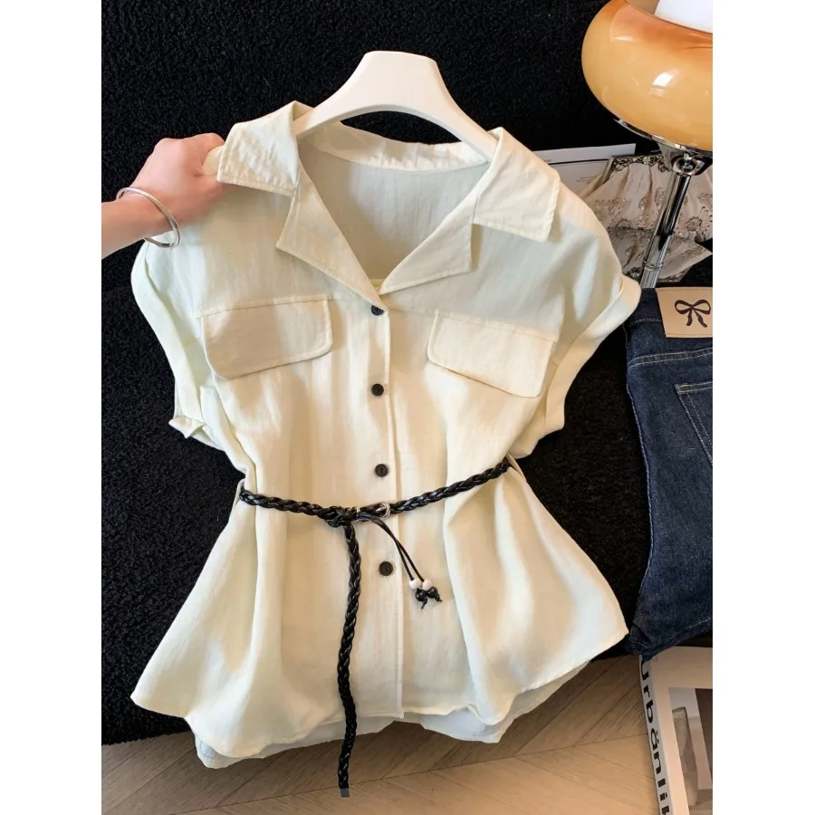 Korean Style Commute White Short Sleeve Workwear Shirt Women Summer Belt Waist Cinched Suit Collar Shirt Top Fashionable
Korean Style Commute White Short Sleeve Workwear Shirt Women Summer Belt Waist Cinched Suit Collar Shirt Top Fashionable