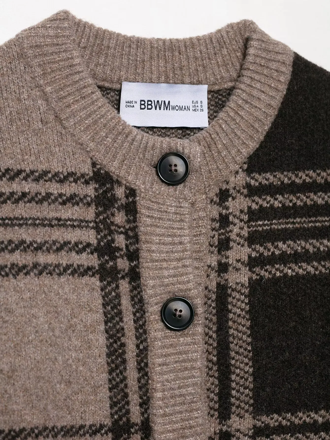 HH Female Autumn Casual Loose Cardigans Plaid Long Sleeves Single Breasted Women's New Fashion Chic O-Neck Knitted Coats
HH Female Autumn Casual Loose Cardigans Plaid Long Sleeves Single Breasted Women's New Fashion Chic O-Neck Knitted Coats