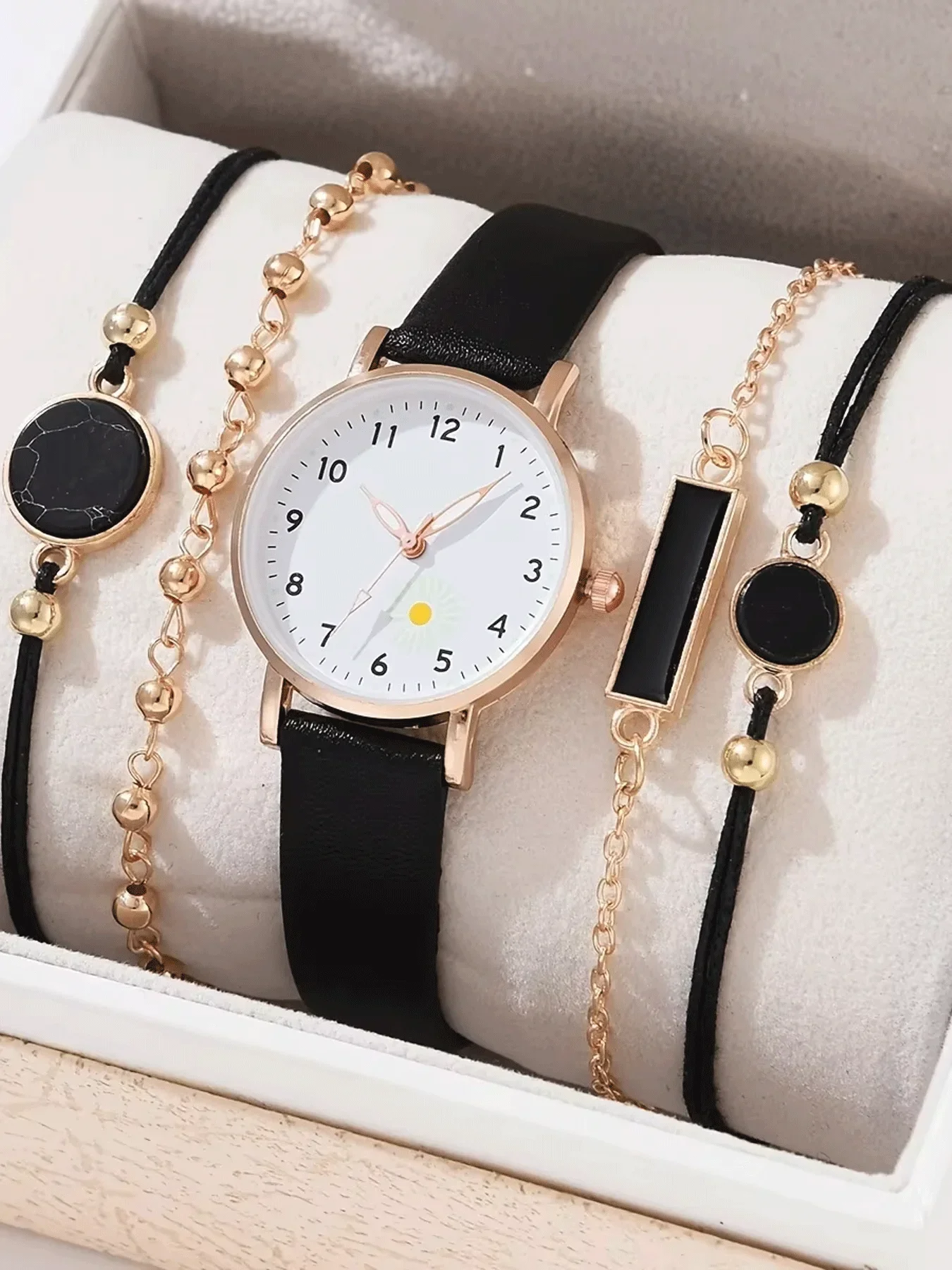 5 pcs Fashion Glow-in-the-Dark Needle Student Watch, Minimalist Digital Quartz Watch with Matte Leather for Casual Wear
5 pcs Fashion Glow-in-the-Dark Needle Student Watch, Minimalist Digital Quartz Watch with Matte Leather for Casual Wear