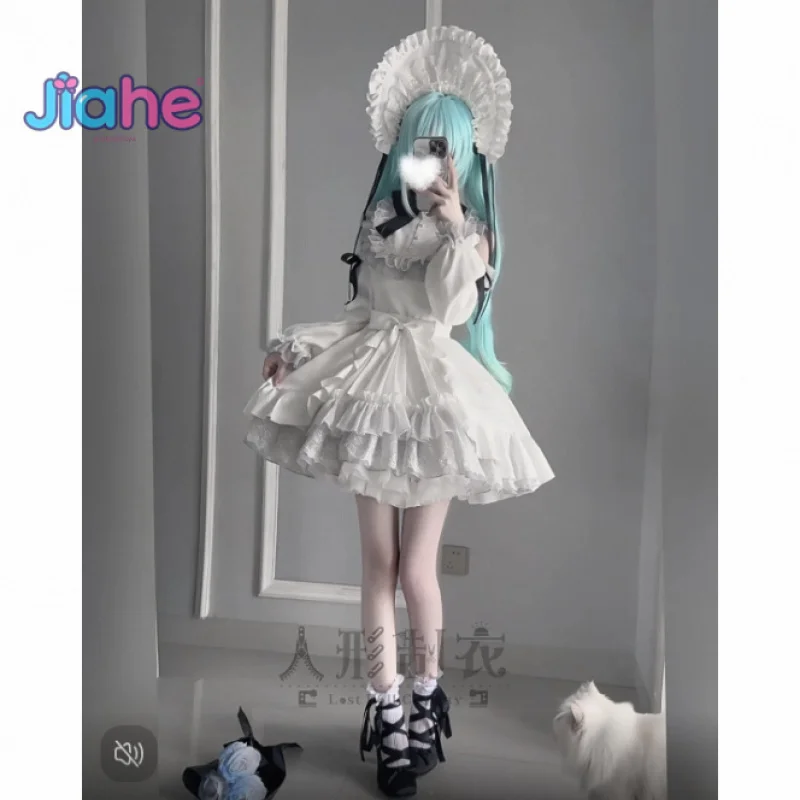 Miku Anime Cosplay Costume Classical dolls Dress Woman Girl Halloween Christmas Party Lolita New miku Dress
Miku Anime Cosplay Costume Classical dolls Dress Woman Girl Halloween Christmas Party Lolita New miku Dress