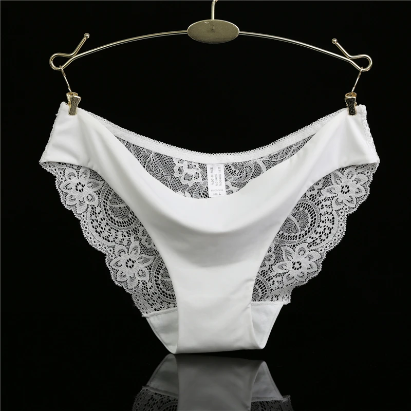 Woman Lace Panties Sexy Transparent Panty Low-Rise Cotton crotch Briefs Plus Size Ladies Underwear Intimates New Hot Sale
Woman Lace Panties Sexy Transparent Panty Low-Rise Cotton crotch Briefs Plus Size Ladies Underwear Intimates New Hot Sale