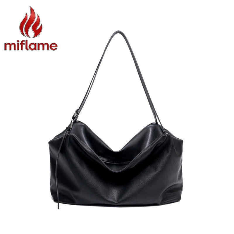 Classic Soft Women's Top Grain Leather Slouchy Casual Underarm Tote Bag with Large Capacity Daily Commuter Work Shoulder Bag
Classic Soft Women's Top Grain Leather Slouchy Casual Underarm Tote Bag with Large Capacity Daily Commuter Work Shoulder Bag