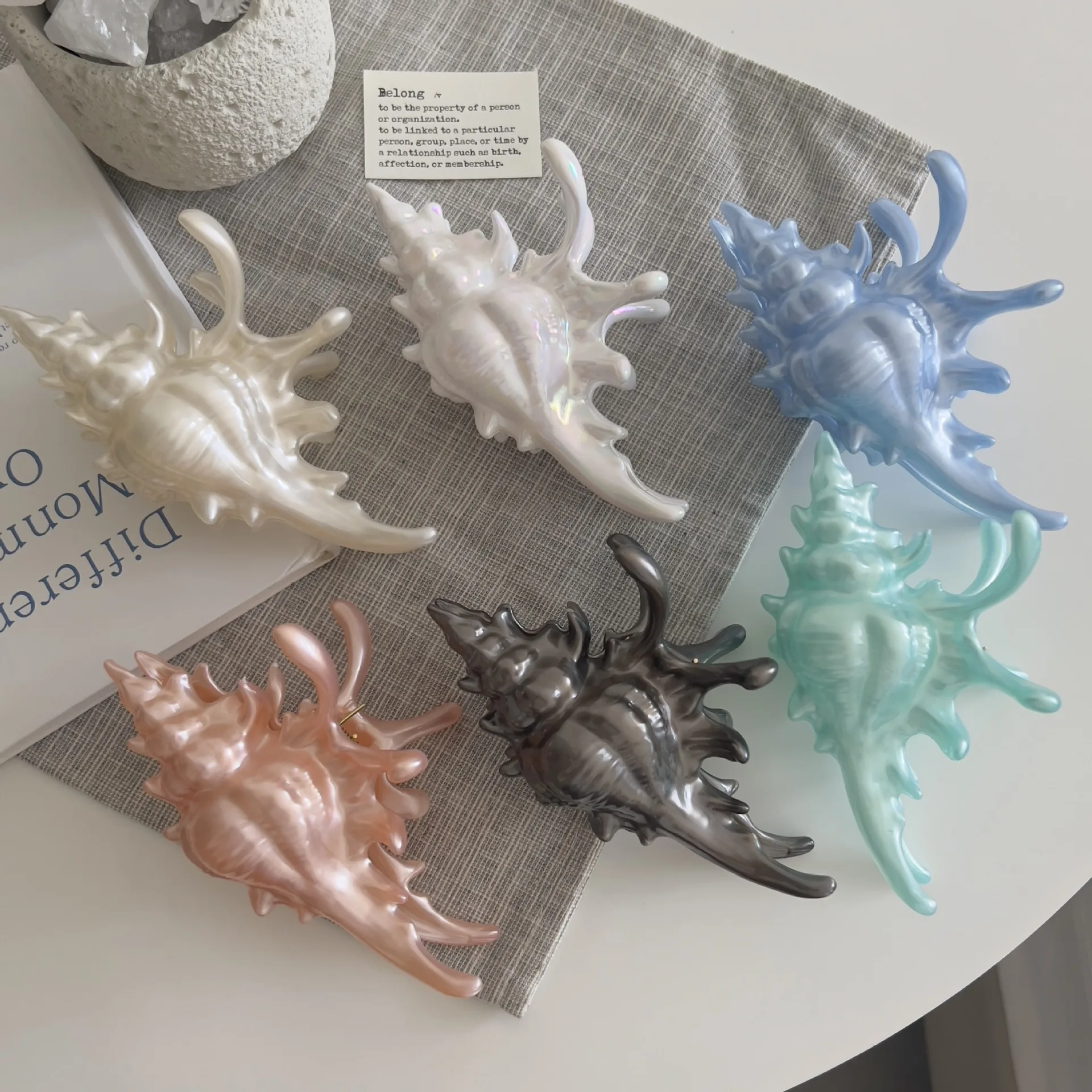 2025 NEW Large Colorful Conch Hair Claw Beach Ocean Series Claw Clips Summer Crab Hair Clips Hair Accessories for Women Girls 
2025 NEW Large Colorful Conch Hair Claw Beach Ocean Series Claw Clips Summer Crab Hair Clips Hair Accessories for Women Girls