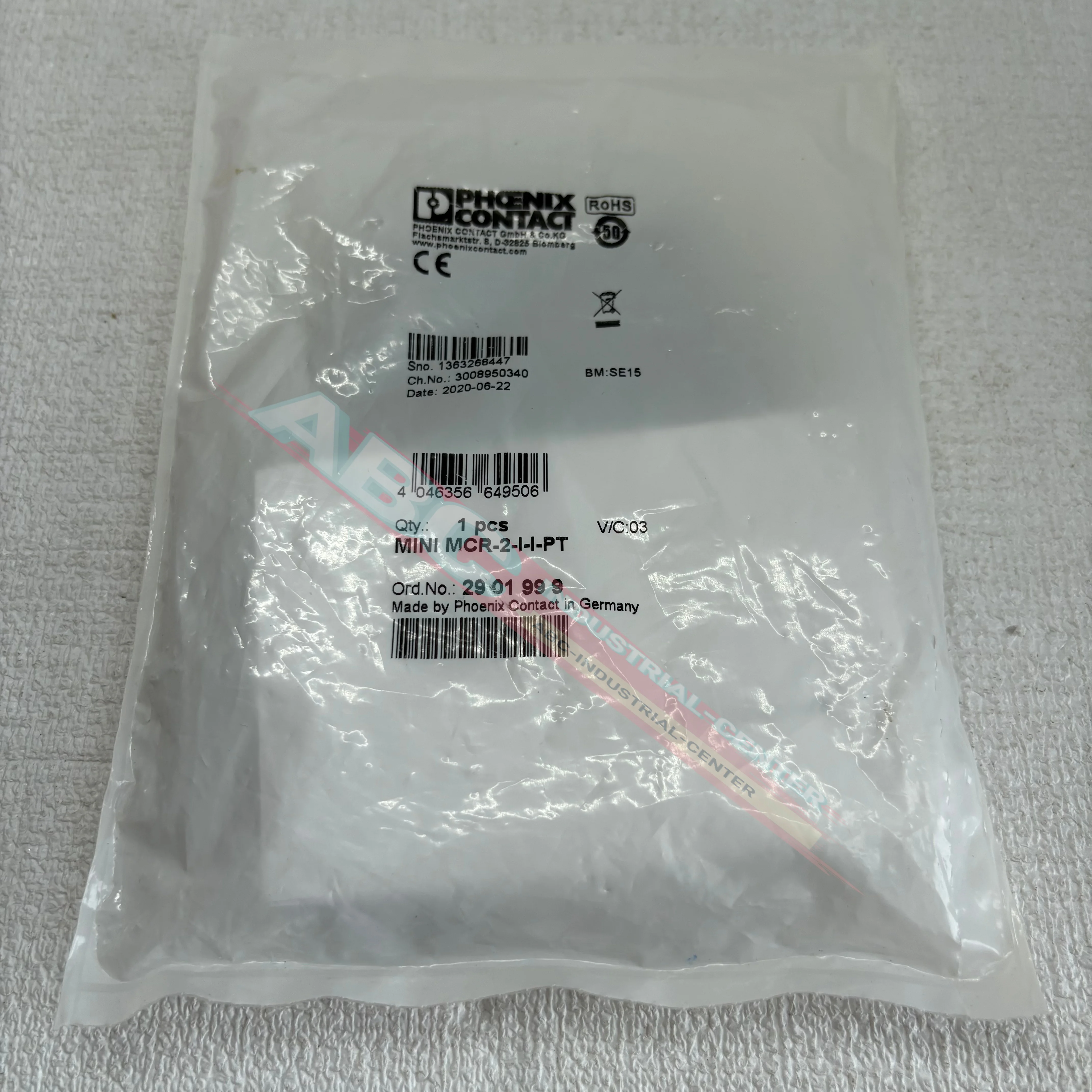 New 2901999 MINI MCR-2-I-I-PT Isolator amplifier original
New 2901999 MINI MCR-2-I-I-PT Isolator amplifier original