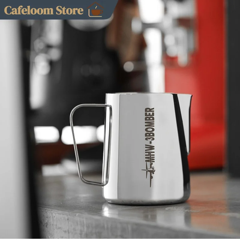 Mhw-3bomber Coffee Milk Pitcher Stainless Steel Gooseneck Spout Milk Frothing Cup 450ml 600ml For Home Barista Coffee Making
Mhw-3bomber Coffee Milk Pitcher Stainless Steel Gooseneck Spout Milk Frothing Cup 450ml 600ml For Home Barista Coffee Making