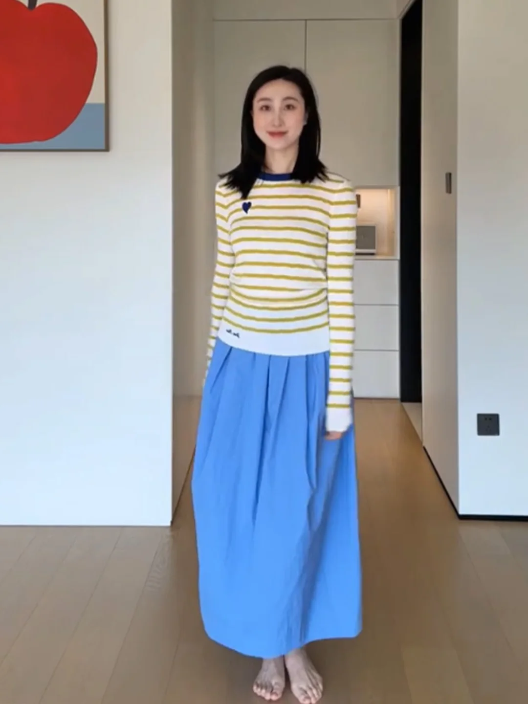 Klein Blue Pleated High Waist Elastic A-Line Flower Bud Skirt Women's Korean Style Casual Mid-Length Half Body Skirt
Klein Blue Pleated High Waist Elastic A-Line Flower Bud Skirt Women's Korean Style Casual Mid-Length Half Body Skirt