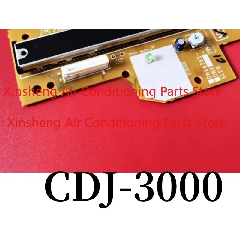 Suitable for Pioneer CDJ3000 disc welding-free speed control push rod potentiometer with plate tempo fader DWX4266
Suitable for Pioneer CDJ3000 disc welding-free speed control push rod potentiometer with plate tempo fader DWX4266