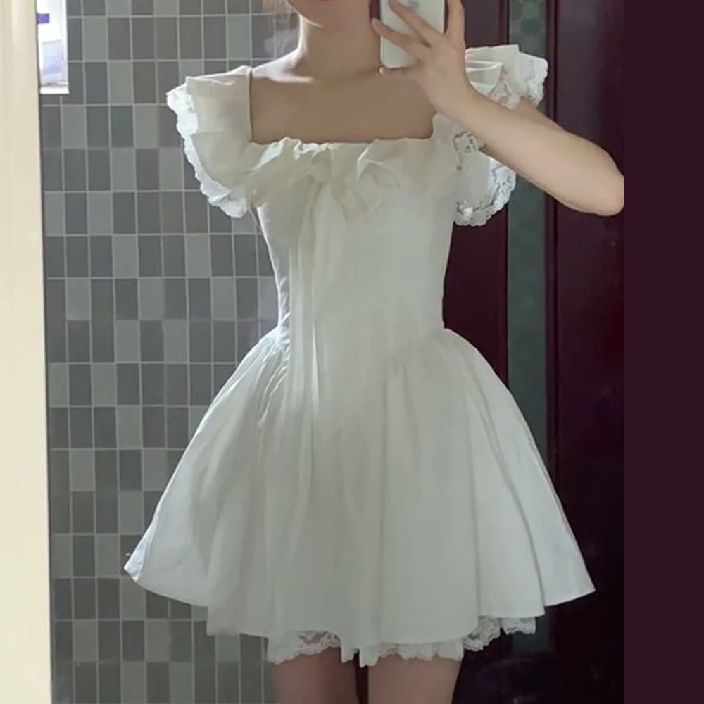 Dress 2025 summer new French temperament ruffle edge square neck short sleeve waist thin splicing lace skirt
Dress 2025 summer new French temperament ruffle edge square neck short sleeve waist thin splicing lace skirt