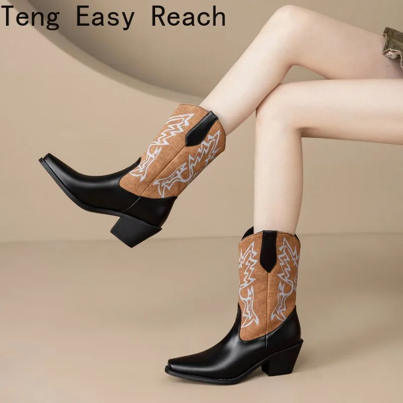 2026 Autumn/winter Retro Style, Winter/autumn New Style, Fashionable Color Blocked Denim Boots, Embroidered Chelsea Boots
2026 Autumn/winter Retro Style, Winter/autumn New Style, Fashionable Color Blocked Denim Boots, Embroidered Chelsea Boots