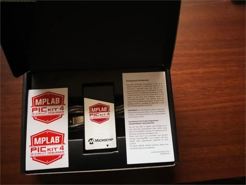 PG164140 PICkit4 3 Online Debugger Programmer Simulator Downloader
PG164140 PICkit4 3 Online Debugger Programmer Simulator Downloader