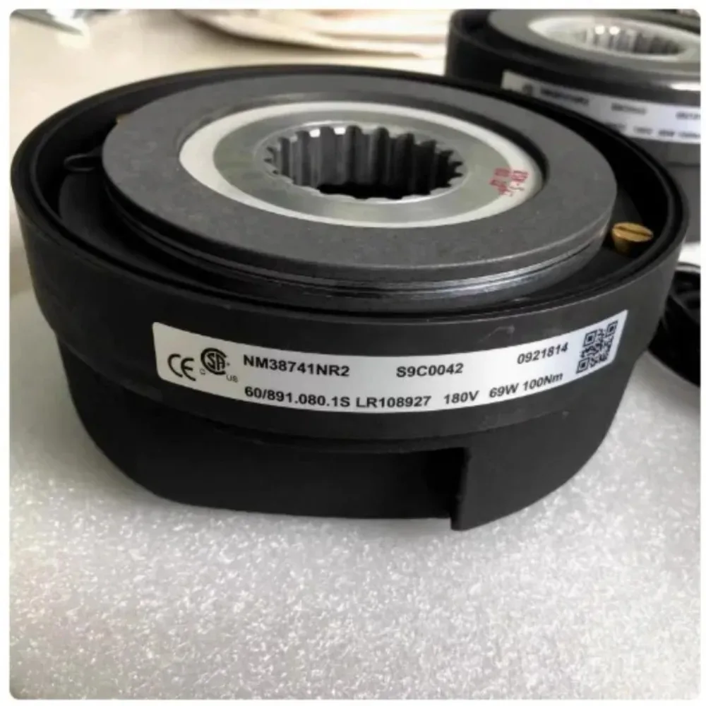 Wear PartsTravel Lift Brake NM38720NR2 NM38730NR2 NM38741NR2 NM38753 Alternative Version Wear Parts
Wear PartsTravel Lift Brake NM38720NR2 NM38730NR2 NM38741NR2 NM38753 Alternative Version Wear Parts