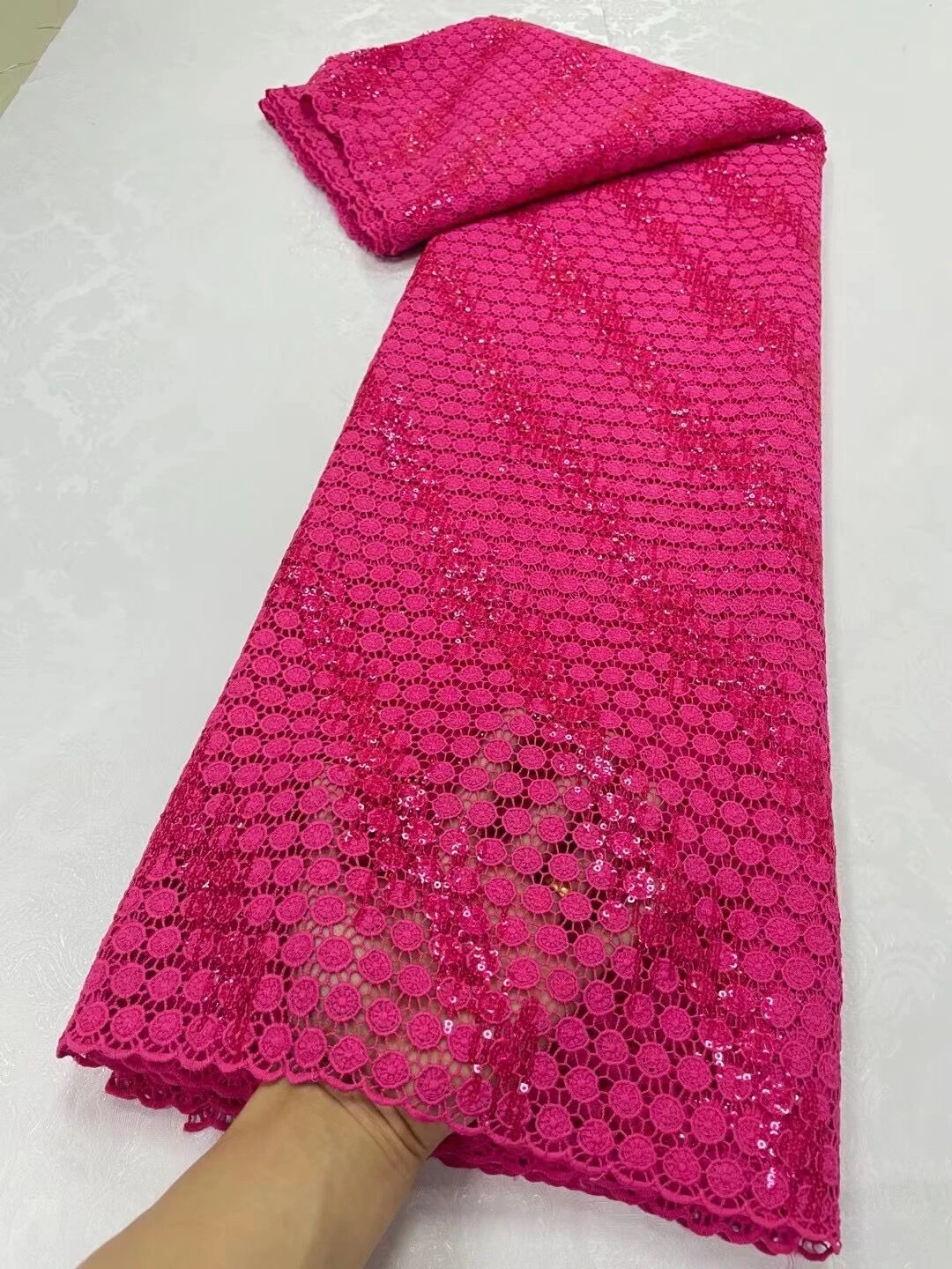 2023 High Quality African Nigerian Embroidery Lace Fabric French Tulle Wedding Party Dress Guipure Sequins Water Soluble 5Yards
2023 High Quality African Nigerian Embroidery Lace Fabric French Tulle Wedding Party Dress Guipure Sequins Water Soluble 5Yards