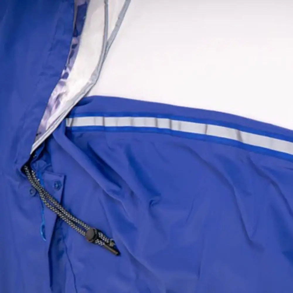 Многоразовый дождевик для инвалидных колясок и электросамокатов с отражающими полосами, легкий, износостойкий, с капюшоном
Многоразовый дождевик для инвалидных колясок и электросамокатов с отражающими полосами, легкий, износостойкий, с капюшоном